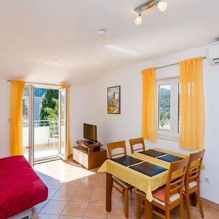 Perla Apartment *